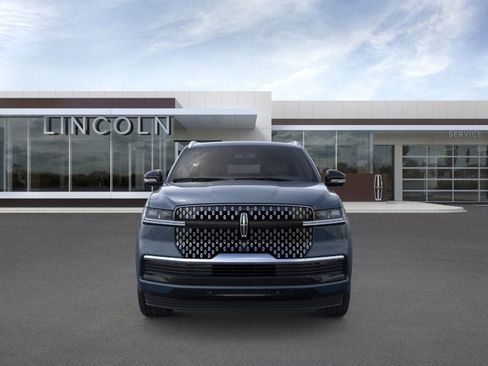 New 2025 Lincoln Navigator L Reserve image 6