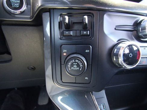 Used 2022 Ford F150 XLT w/ Equipment Group 302A High image 27