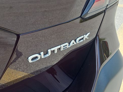Used 2024 Subaru Outback Limited AWD/4WD image 5