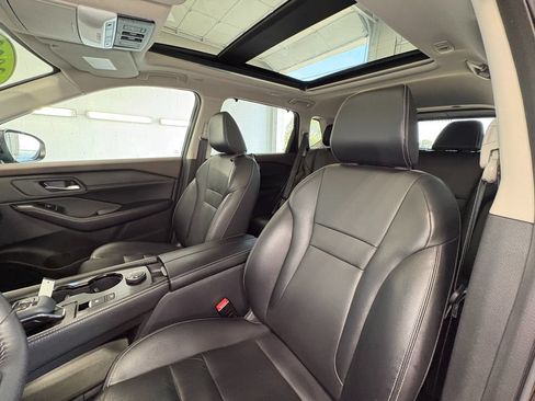 Used 2023 Nissan Rogue SL w/ SL Premium Package AWD/4WD image 13