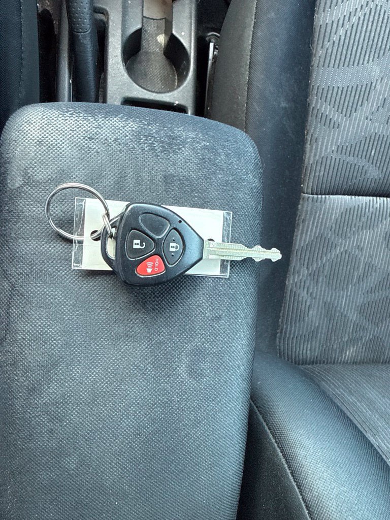 Used 2012 Scion xB FWD image 25