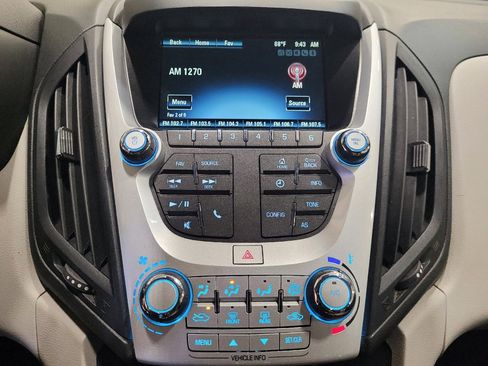 Used 2016 Chevrolet Equinox LT FWD image 25