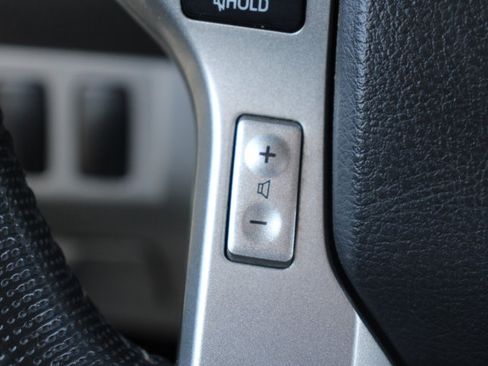 Used 2014 Toyota Tacoma PreRunner w/ SR5 Package RWD image 23