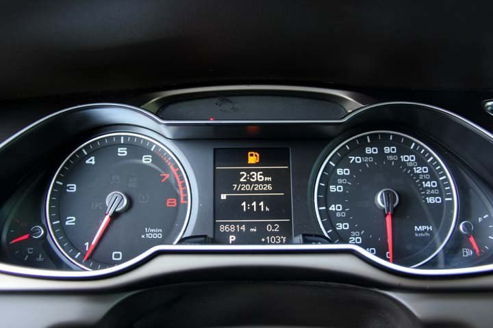 Used 2013 Audi A4 2.0T Premium w/ Convenience Pkg AWD/4WD image 5