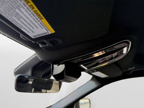 New 2025 Jeep Grand Cherokee Altitude image 27