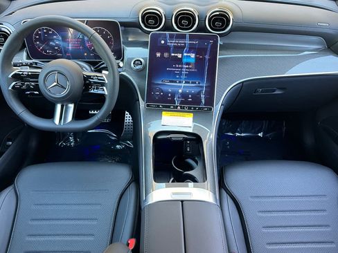 New 2026 Mercedes-Benz GLC 300 4MATIC image 12