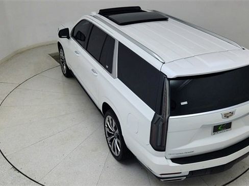 Used 2025 Cadillac Escalade ESV Premium Luxury Platinum image 85