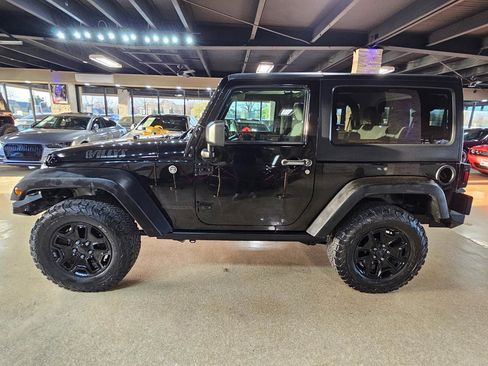 Used 2017 Jeep Wrangler Sport image 4