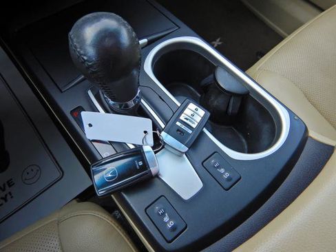 Used 2017 Acura RDX 6-Spd AT AWD w/ Technology Pac image 20