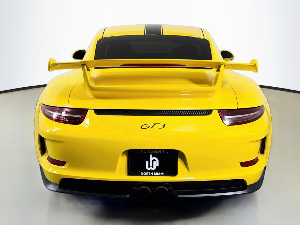 Used 2015 Porsche 911 GT3 RWD image 6