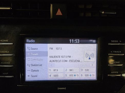 Used 2020 Toyota Camry SE w/ Convenience Package image 25