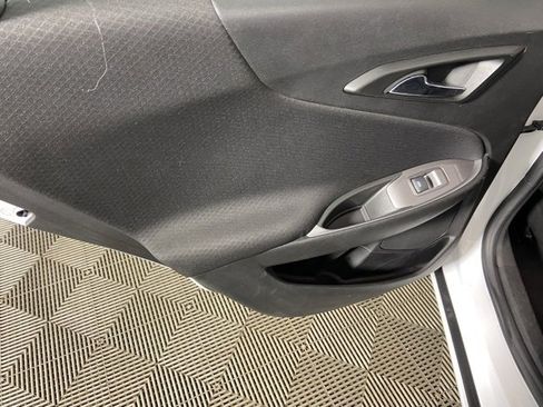 Used 2024 Chevrolet Malibu LT image 15