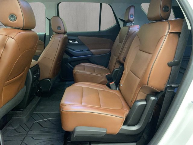 Used 2018 Chevrolet Traverse High Country AWD/4WD image 9