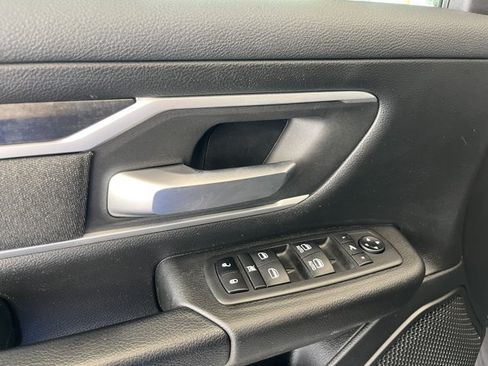 Used 2020 RAM 1500 Big Horn AWD/4WD image 16