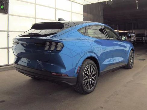 Used 2025 Ford Mustang Mach-E Premium AWD/4WD image 5