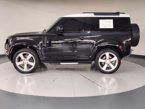 Used 2023 Land Rover Defender 90 SE AWD/4WD image 4
