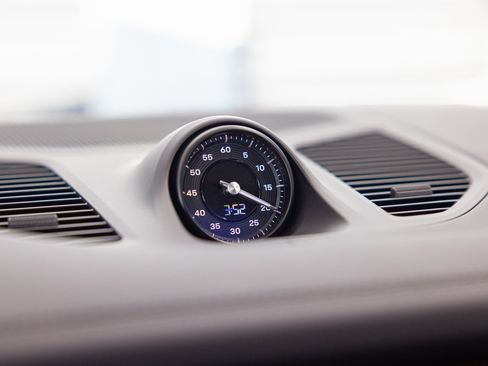 New 2024 Porsche Cayenne Coupe image 25