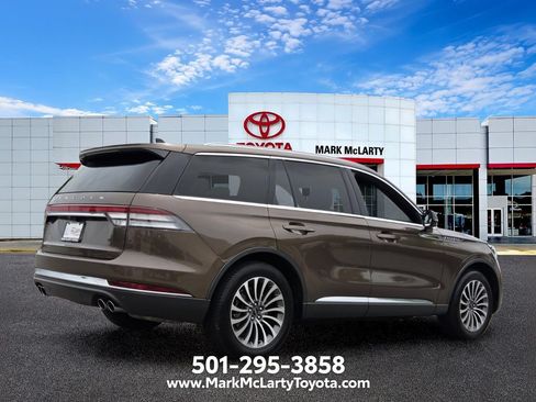 Used 2022 Lincoln Aviator Reserve w/ Equipment Group 201A AWD/4WD image 5