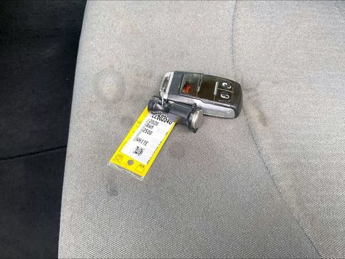 Used 2020 RAM 2500 Big Horn AWD/4WD image 35