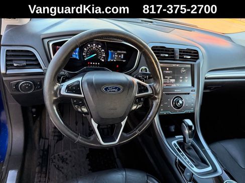 Used 2015 Ford Fusion Titanium image 18