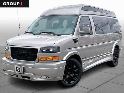 New 2026 GMC Savana 2500 Work Van w/ Driver Convenience Package image 1