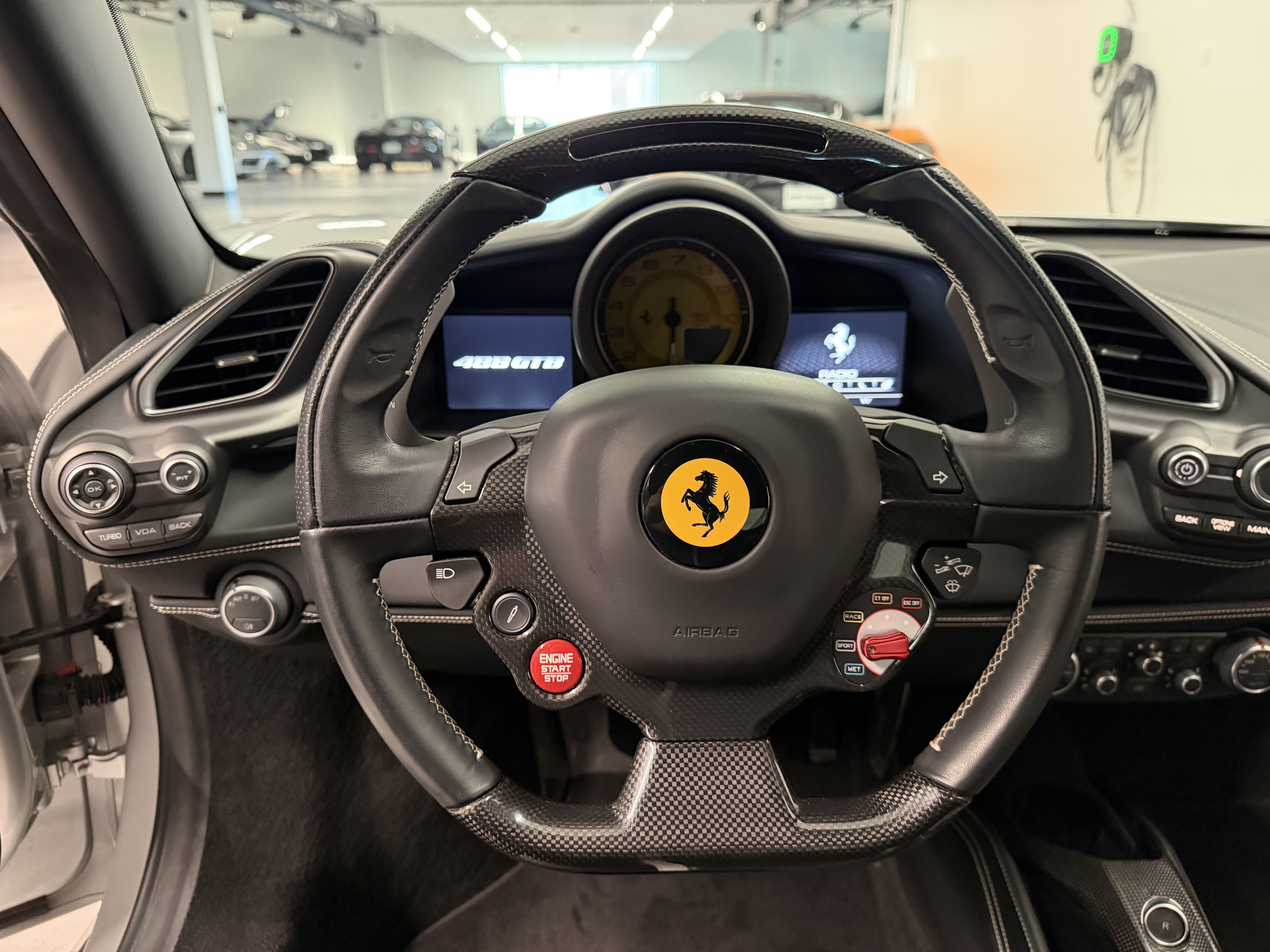 Used 2016 Ferrari 488 GTB RWD image 22