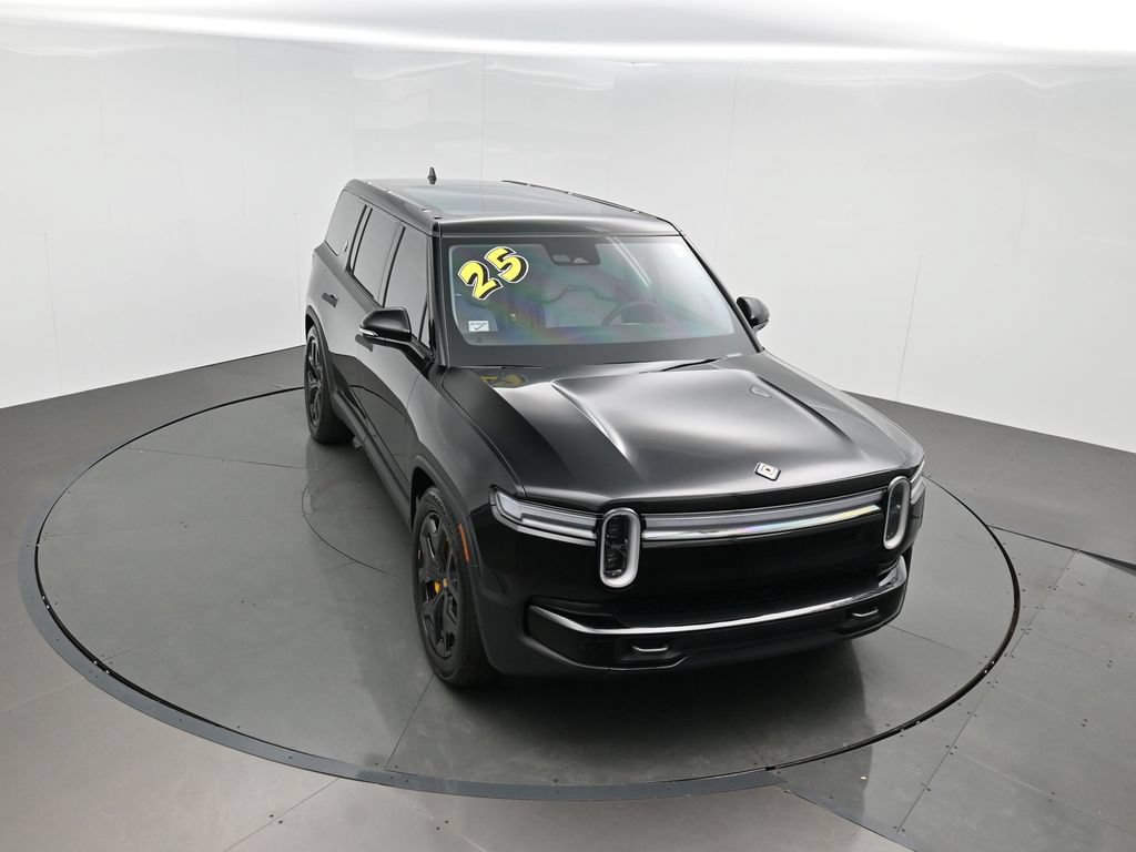 Used 2025 Rivian R1S Premium Dual AWD/4WD image 44