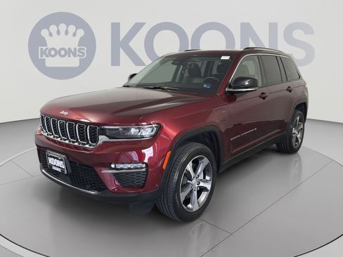 Used 2023 Jeep Grand Cherokee 4WD 4xe w/ Luxury Tech Group II image 1