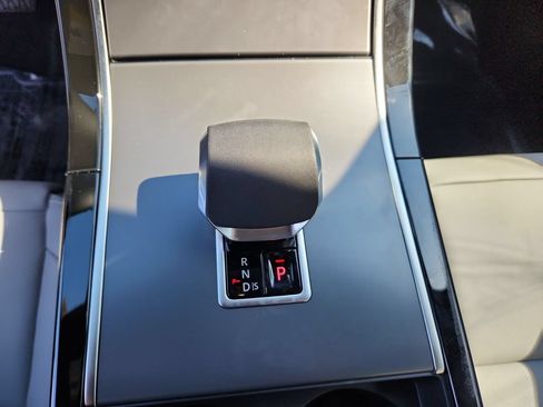 New 2026 Land Rover Range Rover Velar S AWD/4WD image 16