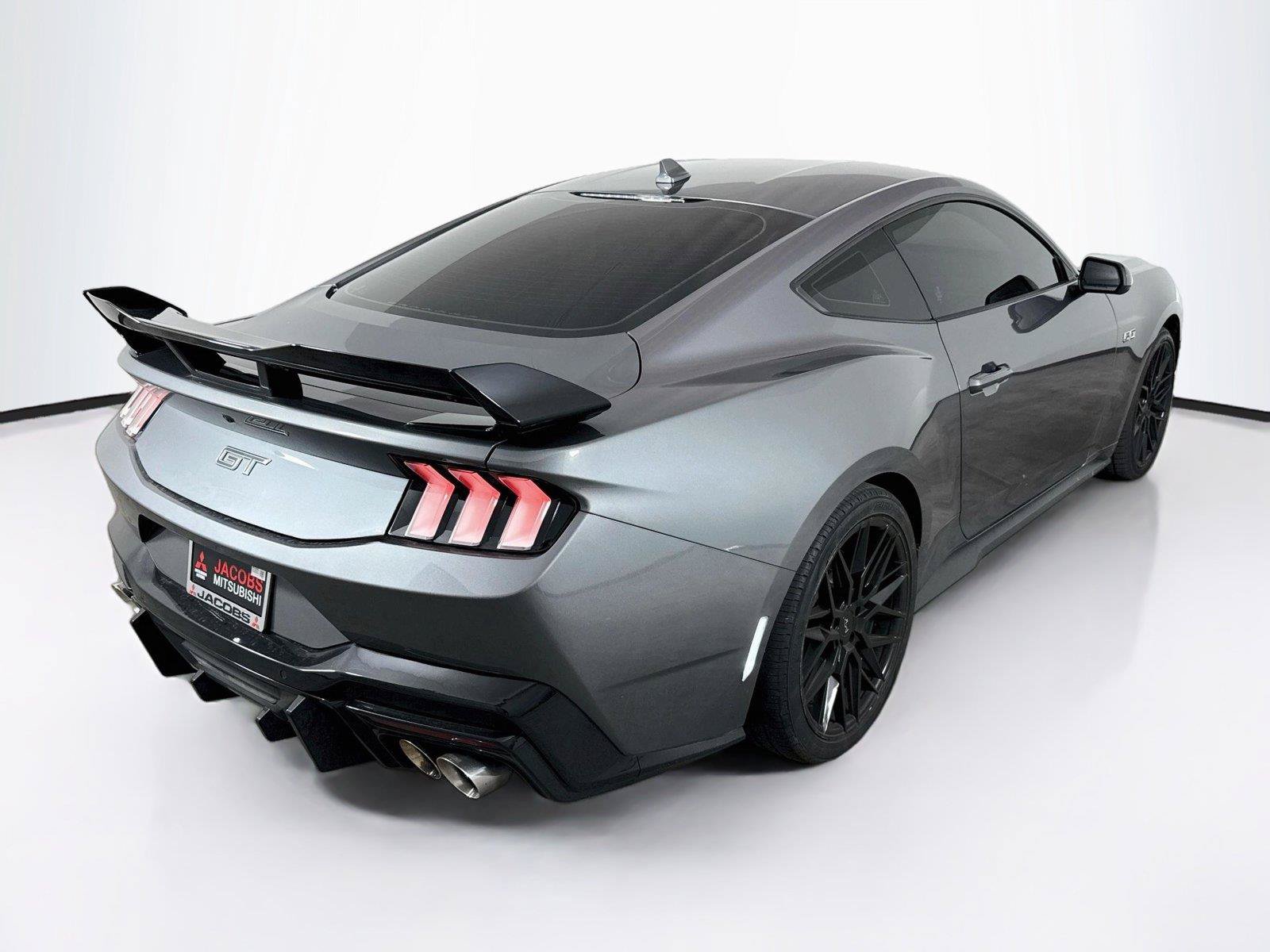 Used 2024 Ford Mustang GT Premium RWD image 5