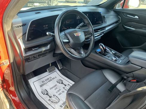 Certified 2024 Cadillac XT4 Sport image 7