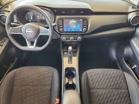 Used 2023 Nissan Kicks SV image 24