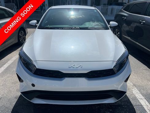 Certified 2023 Kia Forte LXS FWD image 2