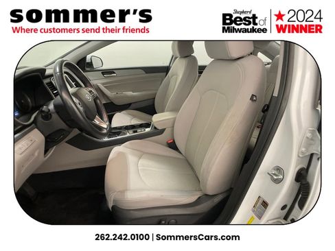 Used 2018 Hyundai Sonata SEL w/ Tech Package 02 image 9