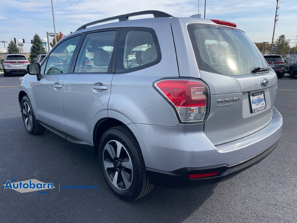 Used 2018 Subaru Forester 2.5i w/ Alloy Wheel Package AWD/4WD image 3