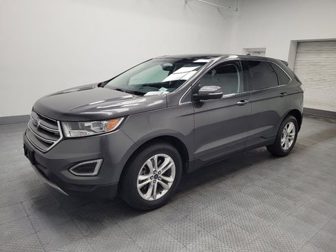 Used 2017 Ford Edge SEL w/ Equipment Group 201A AWD/4WD image 2