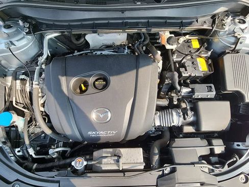 Used 2019 MAZDA CX-5 Sport image 18