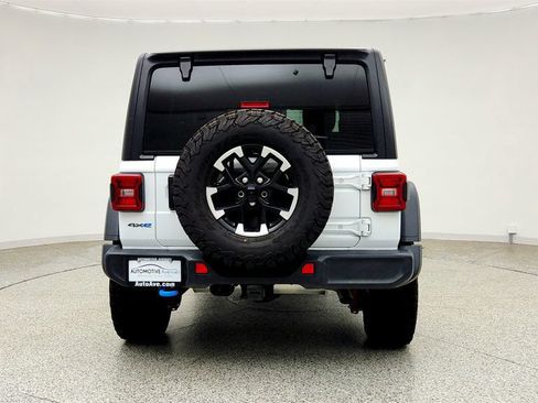 Used 2024 Jeep Wrangler Unlimited Rubicon 4xe AWD/4WD image 6
