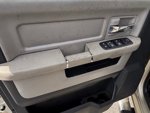 Used 2011 RAM 3500 Big Horn image 17