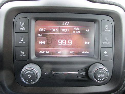 Used 2020 Jeep Renegade Sport w/ UConnect 7.0 Group image 12