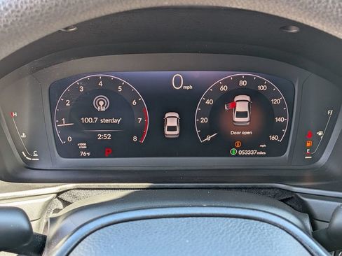 Used 2023 Honda Accord EX image 18