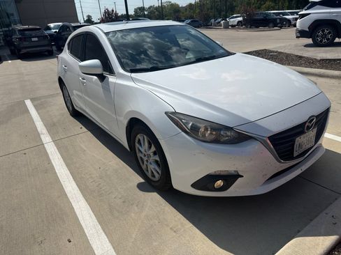 Used 2016 MAZDA MAZDA3 i Touring FWD image 1