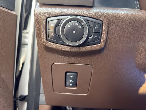 Used 2015 Ford F150 King Ranch w/ Equipment Group 601A Luxury image 12