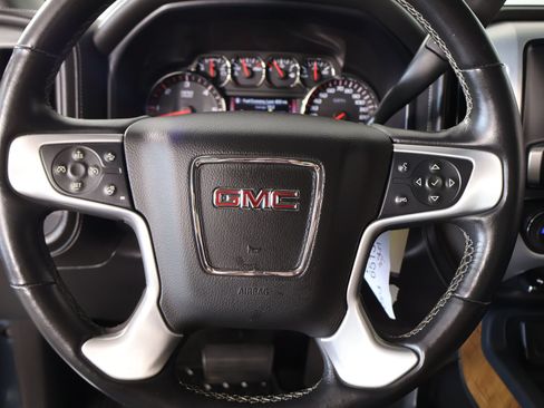 Used 2014 GMC Sierra 1500 SLT w/ SLT Crew Cab Value Package RWD image 3