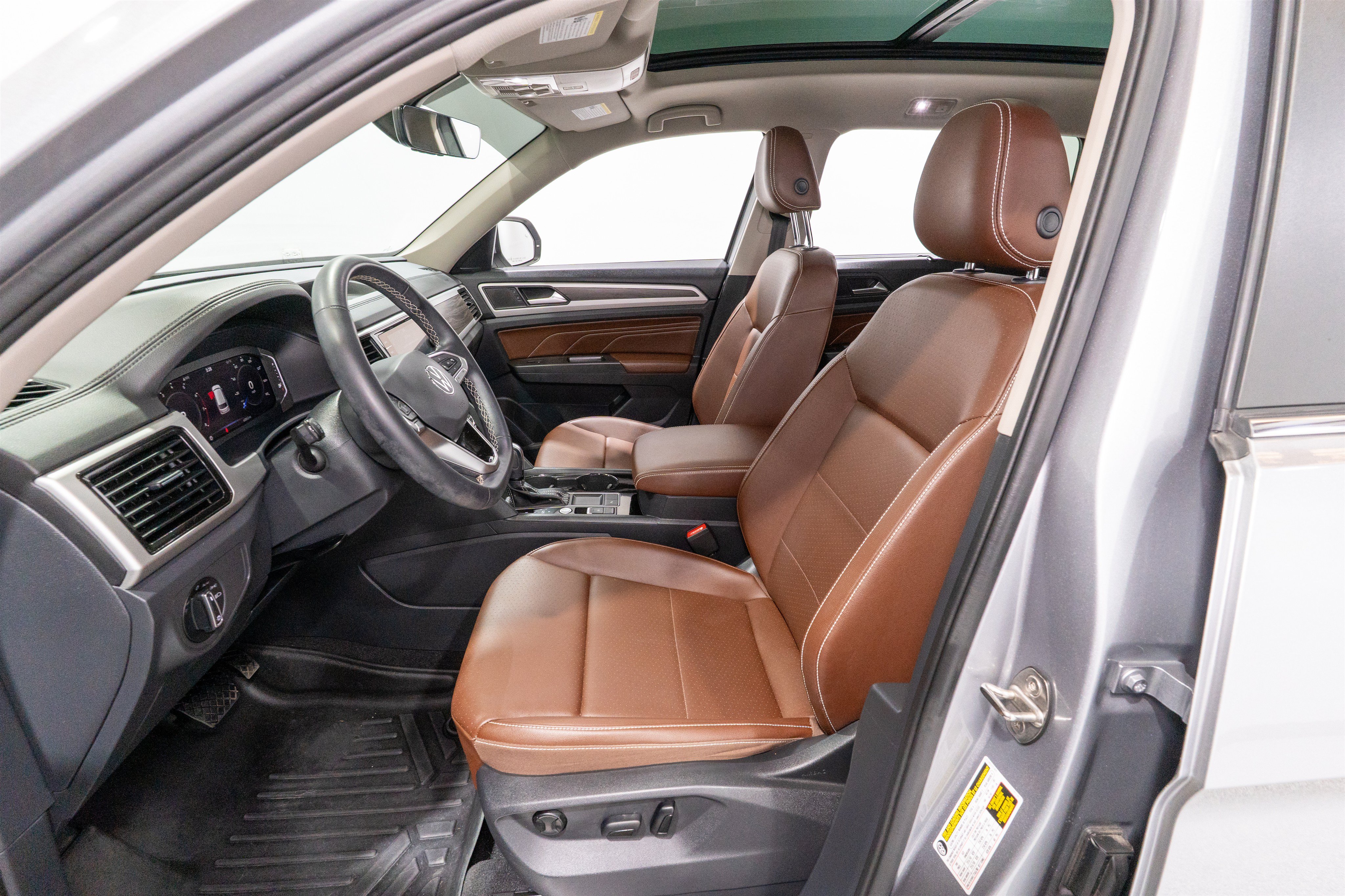 Used 2022 Volkswagen Atlas SE FWD image 15