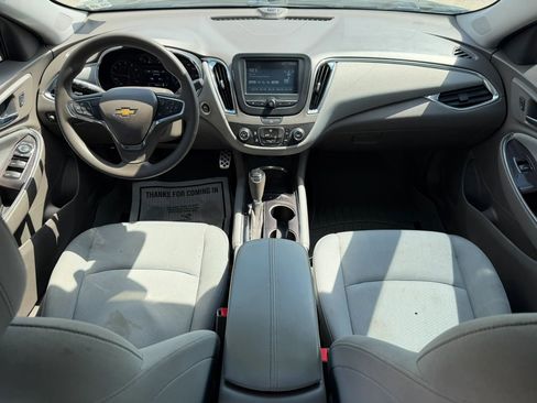 Used 2016 Chevrolet Malibu LT FWD image 18