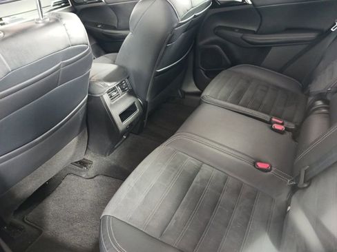 Used 2022 Mitsubishi Outlander SE FWD image 13