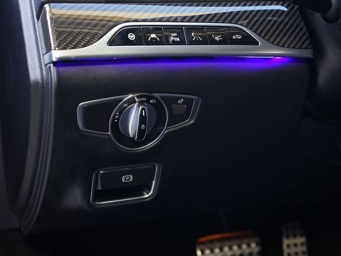 Used 2019 Mercedes-Benz S 63 AMG S 4MATIC Sedan image 28