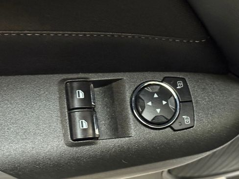 Used 2017 Ford Mustang GT w/ Black Accent Package image 21