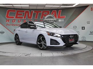 New 2026 Nissan Altima 2.5 SR w/ SR Premium Package FWD video 1